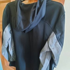 North Face Hoodie size M